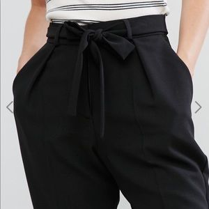 ASOS PETITE Woven Peg Pants with Obi tie (BLACK)